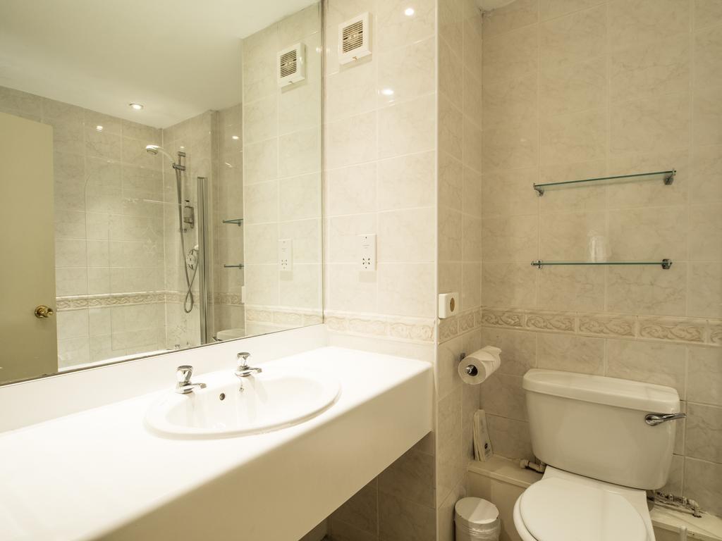The Devil'S Punchbowl Hotel Hindhead Eksteriør bilde